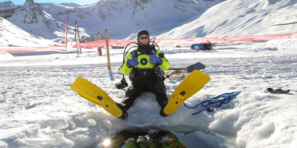 Ice Diving in Val Cenis